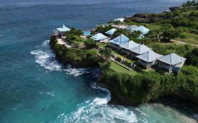 Cliff Park Lembongan